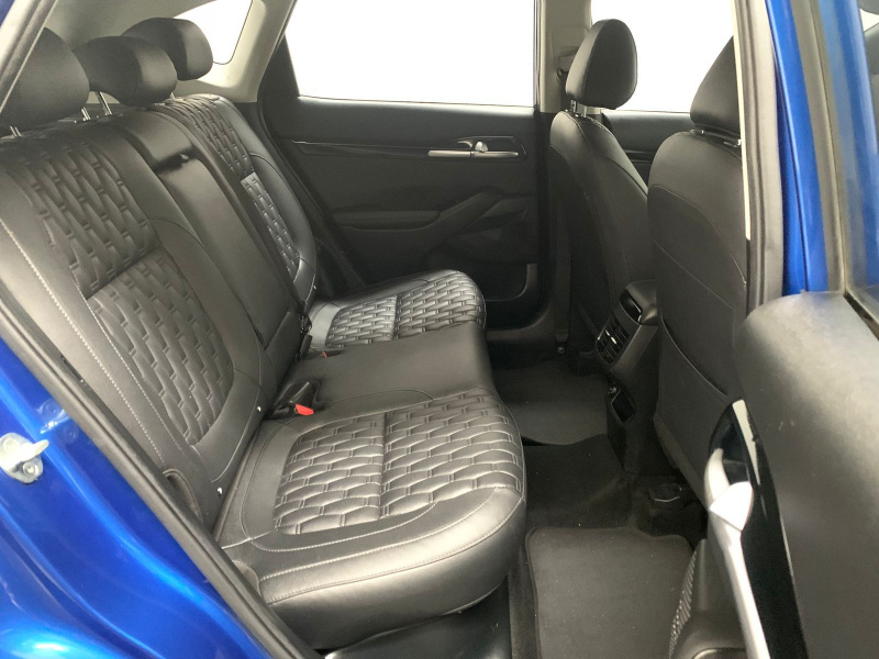 KIA Seltos  5 pts. EX Pack, 1.6l, TA, a/ac., piel, RA-17 2022